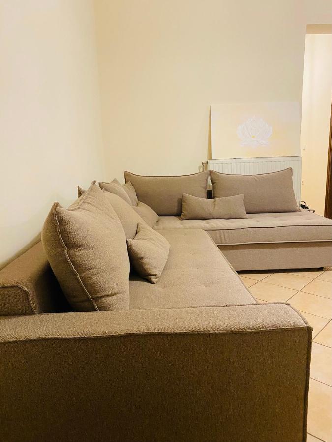 Ouranias Guesthouse Chania  Bagian luar foto
