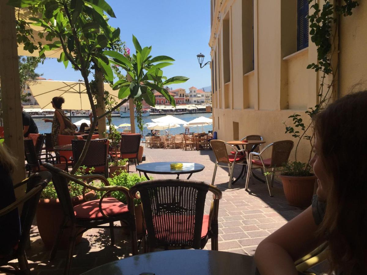 Ouranias Guesthouse Chania  Bagian luar foto