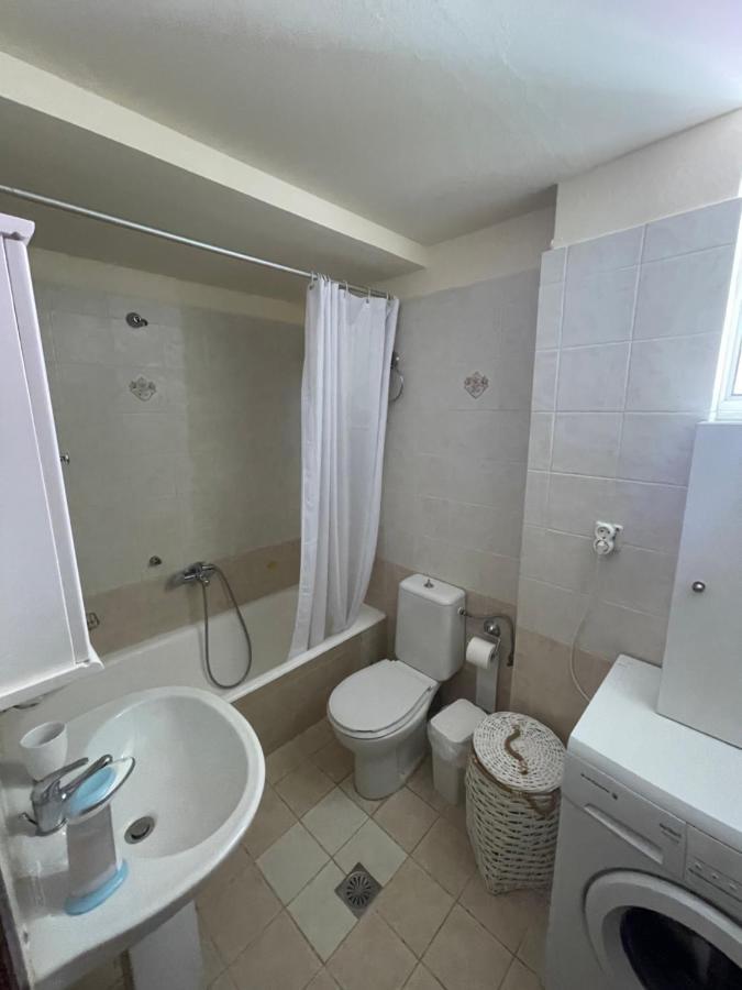 Ouranias Guesthouse Chania  Bagian luar foto